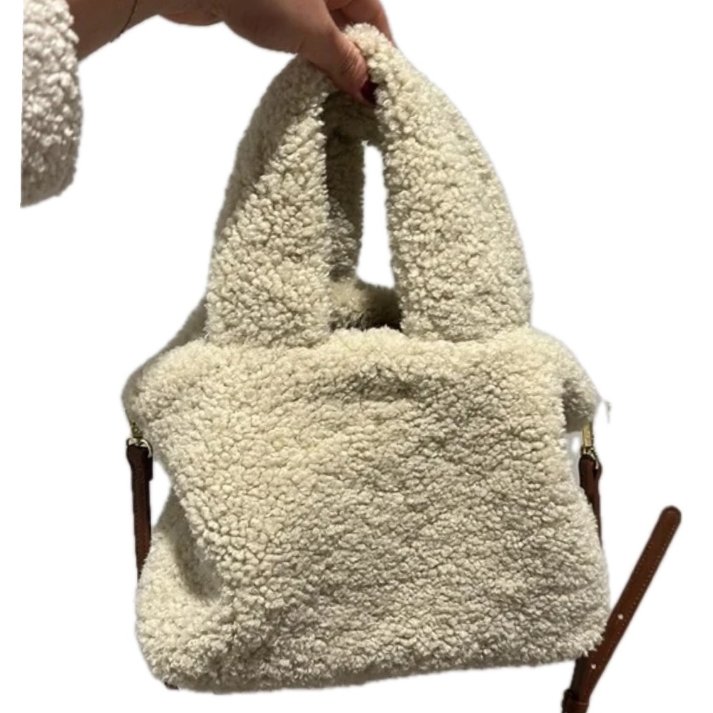 laundry by shelli segal Sherpa tote